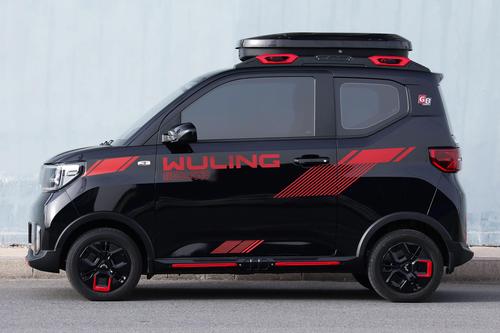 五菱宏光MINIEV GAMEBOY正式上市！续航300公里，价格上调，合适吗