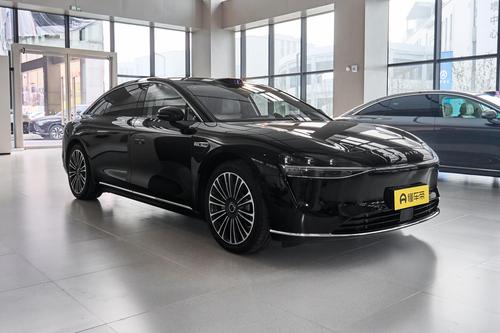 享界S9：续航超800km，5.98s破百，家用或旅行都很合适！