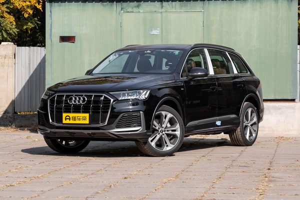 奥迪Q7 2021款 55 TFSI quattro S line尊贵型官方百公里加速时间(s)_基本信息图