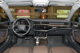 上汽奥迪A7L——国产豪华车的“天花板”图3