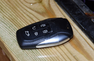 智能遥控钥匙