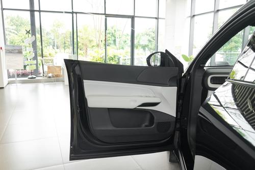 小鹏G6福利来了，购车送电池终身质保，配高阶智驾系统