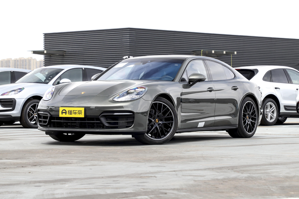 Panamera 2023款 改款 Panamera 2.9T 铂金版第二排座椅功能_座椅配置图