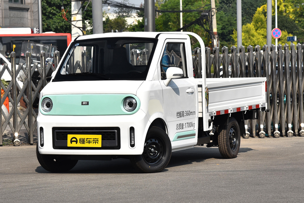 橙仕X2 2022款 创富版单排栏板厂商_基本信息图