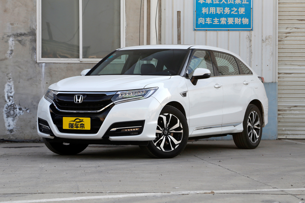 本田UR-V 2017款 240TURBO 两驱豪华版 国V厂商_基本信息图