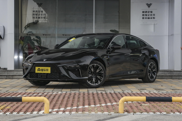 哪吒S 2024款 改款 增程式 1160版厂商_基本信息图