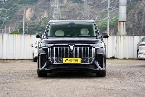 岚图梦想家PHEV体验，定位中大型MPV，是不是自驾游的理想车型？