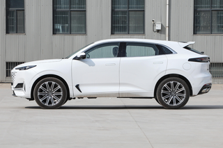 预算20万选中型SUV？详解全新红旗HS5与长安UNI-K购车与用车成本图5