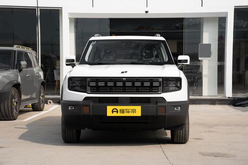 奇瑞"方盒子"车型，综合油耗6.5L，轴距超2米8，适合家用