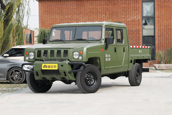 勇士皮卡 2022款 2.4T柴油四驱3695轴距分体双排三翻YCY24140-60A厂商_基本信息图