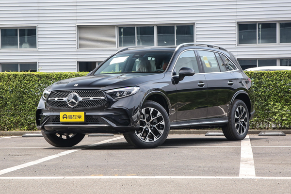 奔驰GLC 2024款 GLC 260 L 4MATIC 豪华型 7座厂商_基本信息图