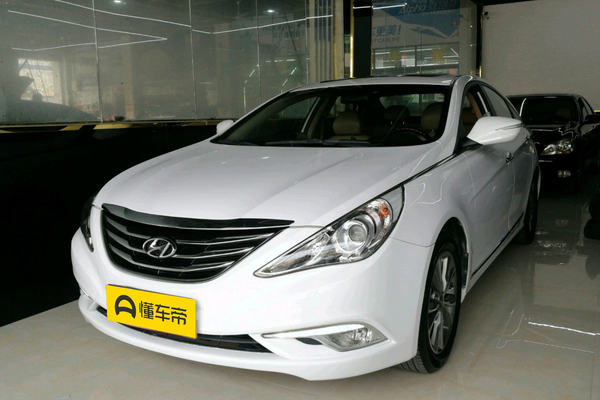 索纳塔八 2015款 经典 2.4L 自动领先版 国V厂商_基本信息图