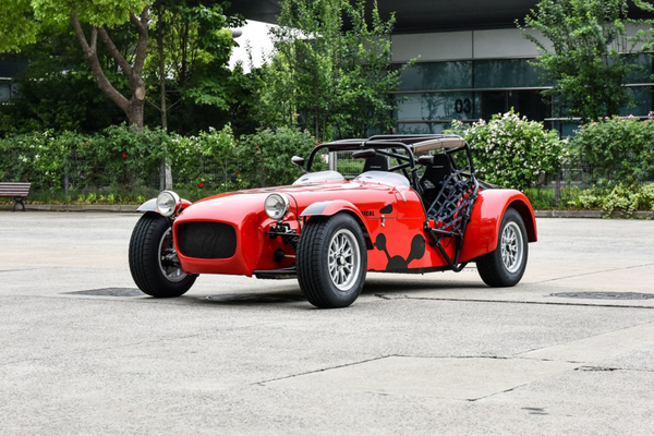 Seven 2016款 310厂商_基本信息图