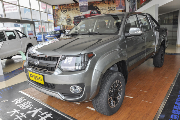 黄海·蛟龙 2023款 2.8T 柴油手动四驱超值型平底货箱 JE493ZLQ6H厂商_基本信息图