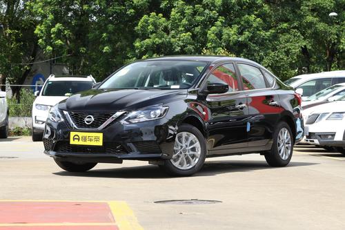 搭1.6L+CVT组合，百公里油耗5.94L，主打实用经济，解读轩逸经典