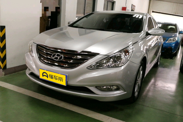 索纳塔八 2011款 2.0L 自动时尚版厂商_基本信息图