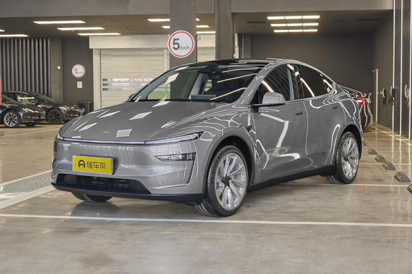 Model Y 2025款 长续航全轮驱动 首发版轴距(mm)_车身图