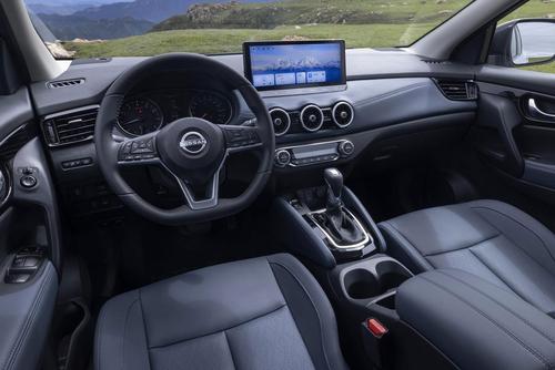 又一日系经典SUV推新，才上市就降到9.98万，2.0L动力，喝92粗粮