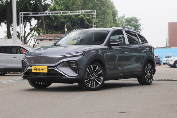 飞凡MARVEL R 2021款 后驱PRO版厂商_基本信息图