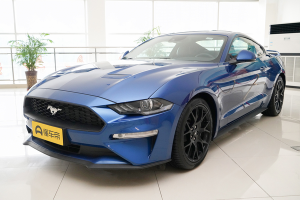 Mustang 2018款 2.3T EcoBoost座椅材质_座椅配置图