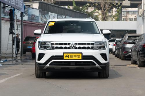 手握40万，中大型SUV大众途昂VS理想L8该怎么选？