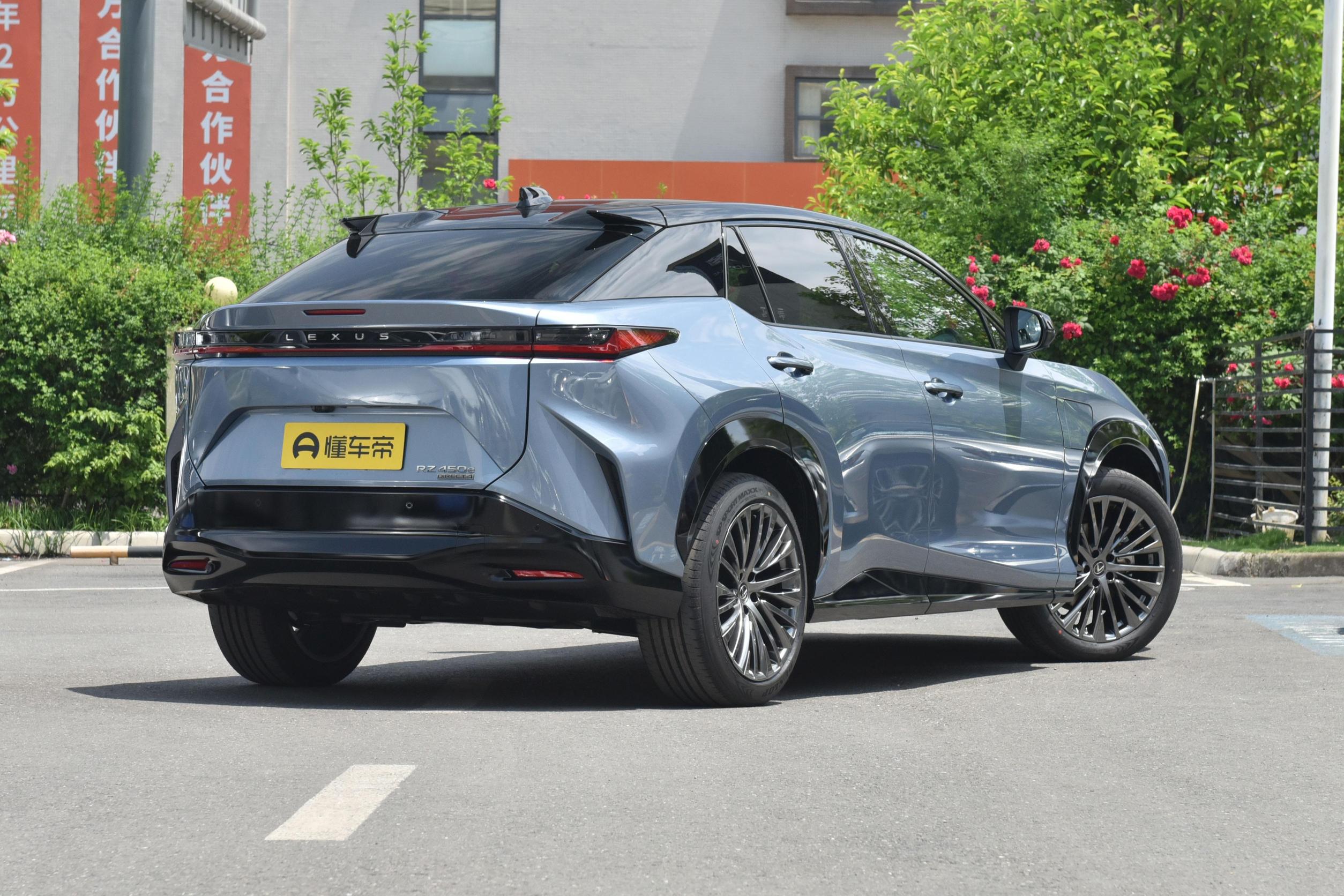 雷克萨斯RZ 2023款 450e DIRECT4 纵领版图片_雷克萨斯_4/144张图片_汽车外观图库_懂车帝