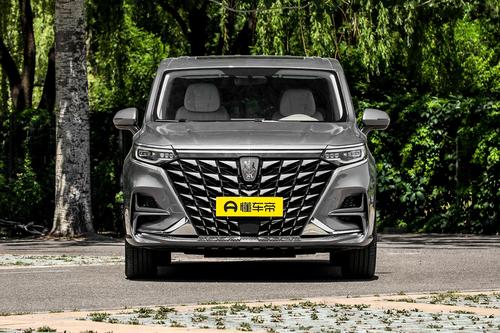 体验荣威iMAX8 EV，魔方电池加持，好开又舒适的MPV