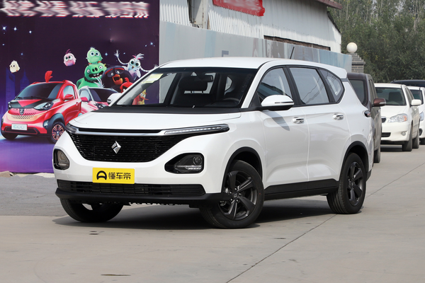 宝骏RM-5 2019款 1.5T 手动24小时在线精英型 7座厂商_基本信息图