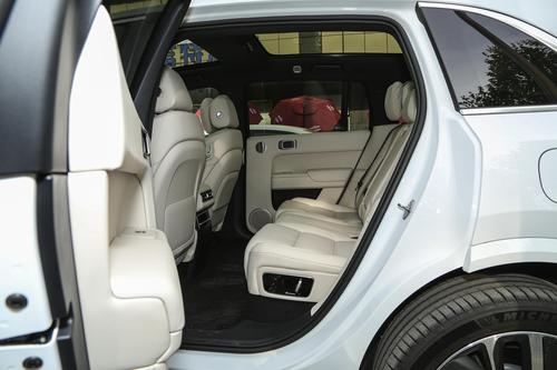 官方指导价31.98万，理想 L7 2023款Air款，如何？