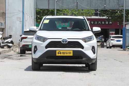 丰田RAV4荣放，最高优惠5万，2.5L油电混合，家用代步如何？