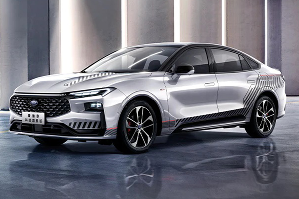蒙迪欧 2023款 EcoBoost 245 科技旗舰版油箱容积(L)_车身图