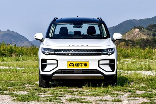 新车丨中型纯电皮卡，售17.88万起，雷达RD6实用性如何？
