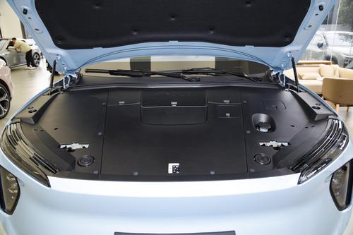 中型豪华SUV新选择，动态悬挂+双电机四驱，轴距2915mm，蔚来ES6