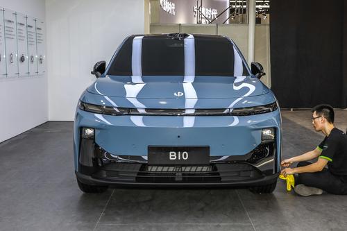 零跑11月交付超4万辆，新车B10即将上市，值得期待吗？