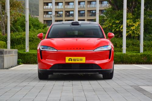 智界R7：续航736km，空悬+激光雷达，能否撼动Model Y?