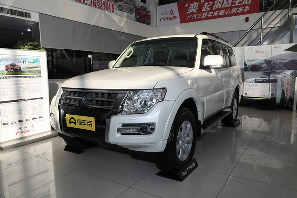 帕杰罗(进口) 2019款 3.0L 自动舒适版厂商_基本信息图