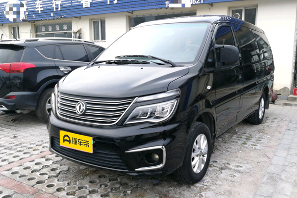 菱智 2017款 M5L 1.6L 7座舒适型座位数(个)_车身图