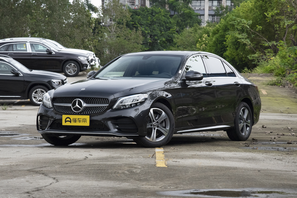 奔驰C级 2021款 C 260 L 运动版发动机最大功率(kW)_基本信息图