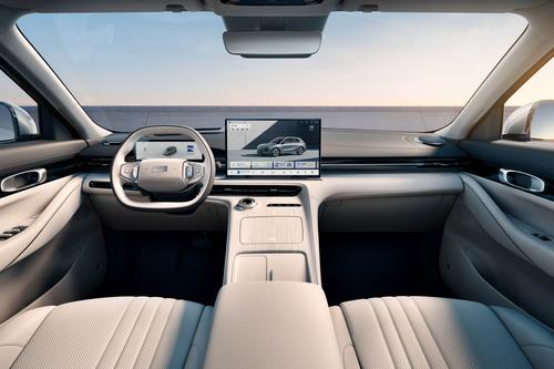 10万级高颜值大5座SUV，6.9秒破百+前后独悬，年轻人开它真不孬！