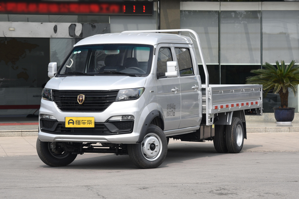 金卡S6 2023款 1.6L 标准型载货汽车双排3.0米-SWD16MS厂商_基本信息图