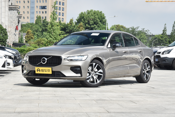 沃尔沃S60 2022款 B4 智远运动版变速箱_基本信息图
