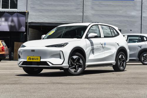 10.98万起售，轴距2750mm，6.9秒破百，银河E5能买吗？