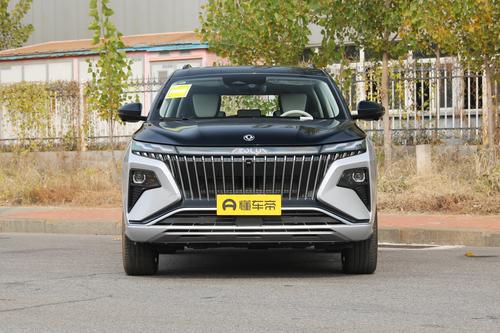 经常出远门，可以看下这款，车长超4.7米+女王副驾，谈生意有面子