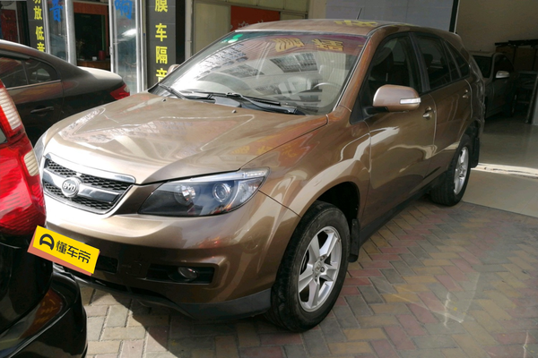 比亚迪S6 2014款 1.5TI 手动豪华型 5座厂商_基本信息图