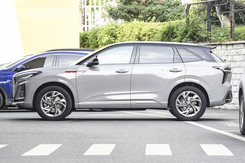 价格是把双刃剑！豪华SUV下探至14.58万，买它就是交智商税吗？