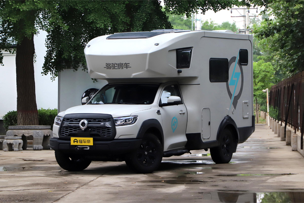 自由炮房车 2023款 定制款厂商_基本信息图