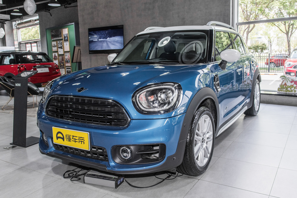 MINI COUNTRYMAN 2020款 1.5T COOPER ALL4 鉴赏家厂商_基本信息图