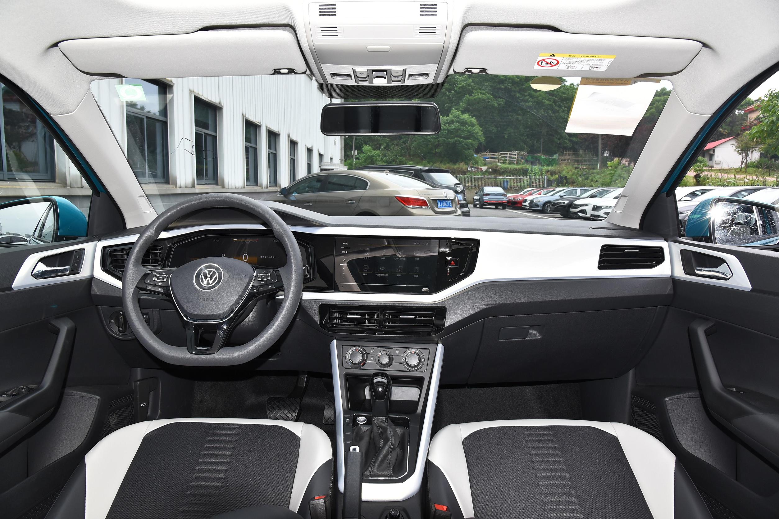 Polo 2023款 改款 Plus 1.5L 自动炫彩科技版图片_大众_5/41张图片_汽车内饰图库_懂车帝