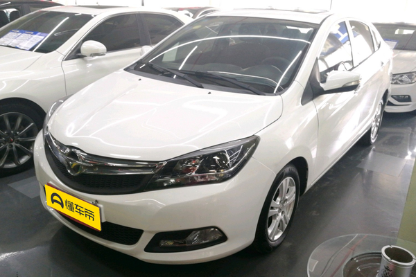 海马M3 2015款 1.5L CVT精英天窗版厂商_基本信息图