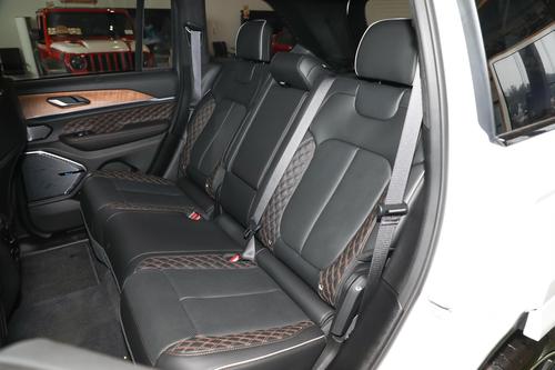 全时四驱+2.0T插混，这款纯进口SUV还有20万优惠，越野玩家必看！